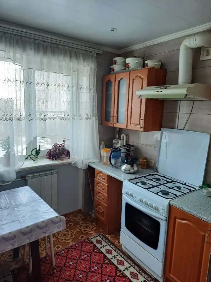 Продам 2 кімнату квартиру місто Харків 2