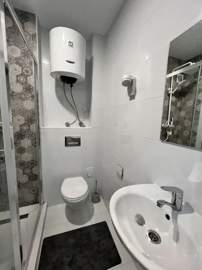 1 к.кв. вул.Камянська 127 5