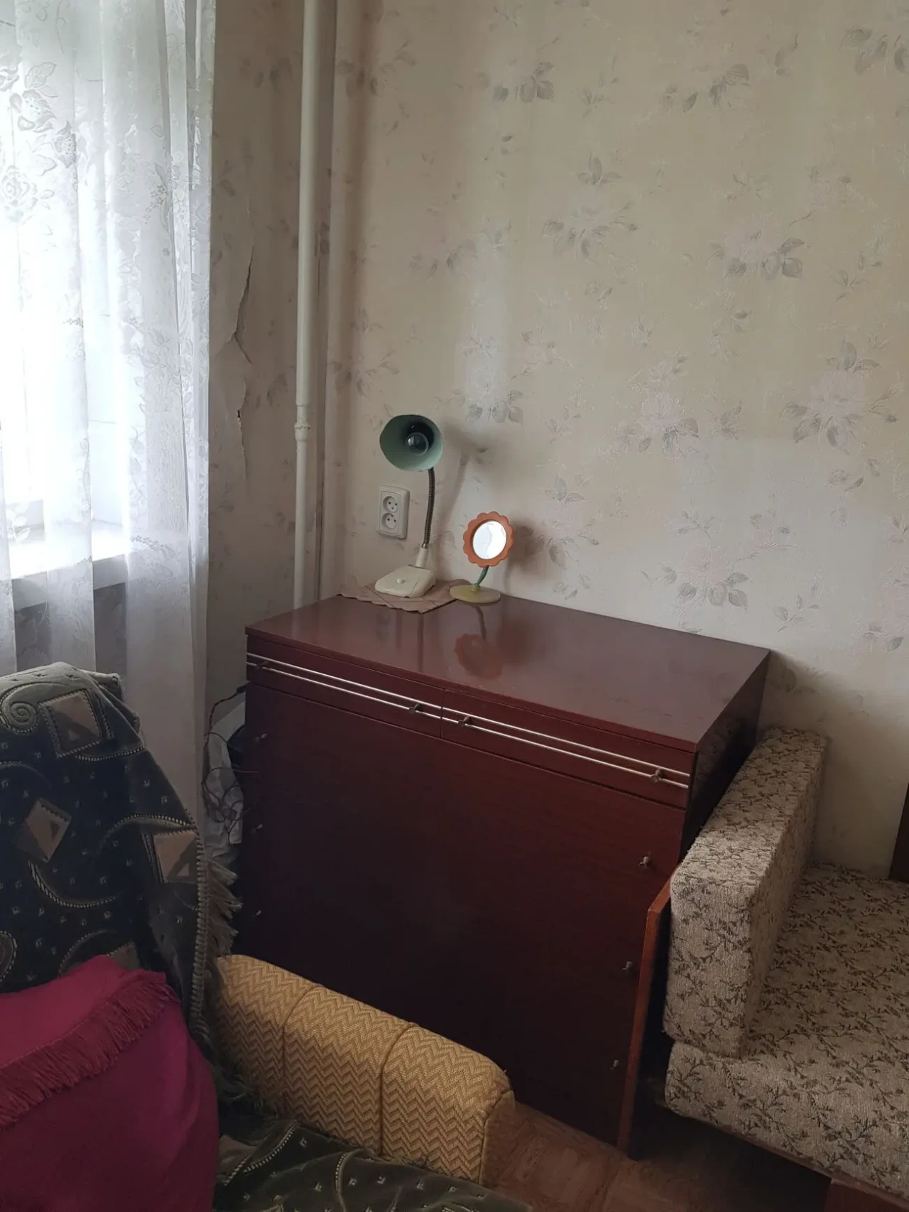 Продам 1 комн квартиру 38м2 ХТЗ 4/16 Северина Потоцкого 3