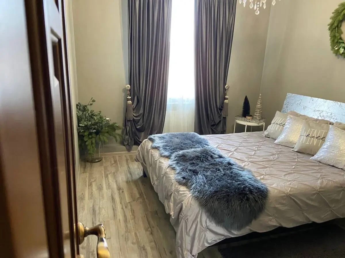 Продаж,Будинок з власним виходом на озеро 6