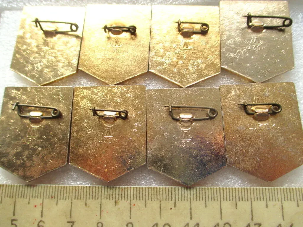 Набор значков Советские Исследования Космоса 10