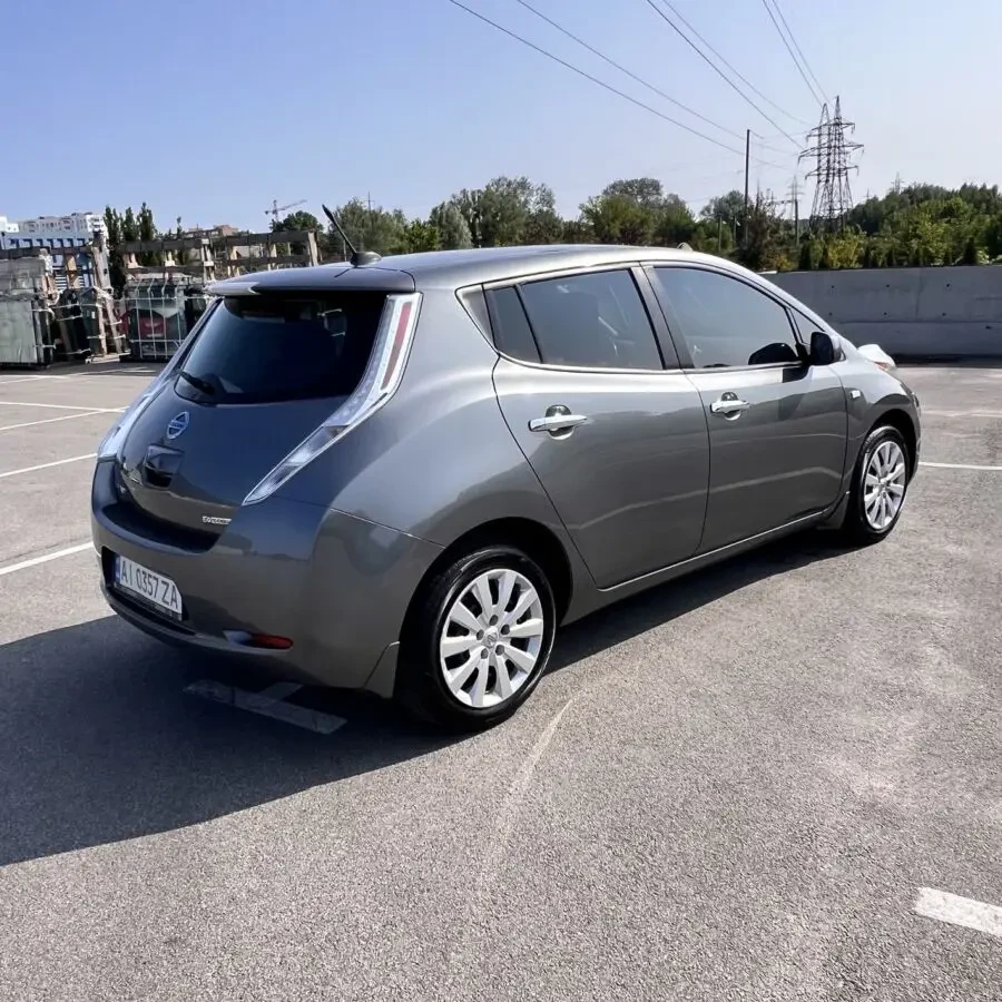 Продажа авто Nissan Leaf 2