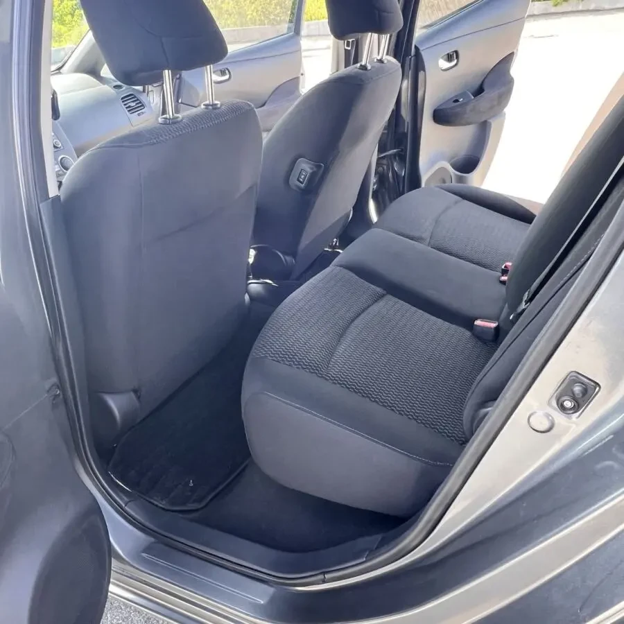 Продажа авто Nissan Leaf 8