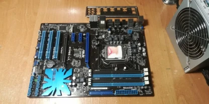 Материнская плата Asus P7P55 LX (s1156, P55 )уценка-читать текст)