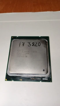 Процесор Intel Core i7-3820 10 МБ кеш-пам'яті, до 3,8Ggz