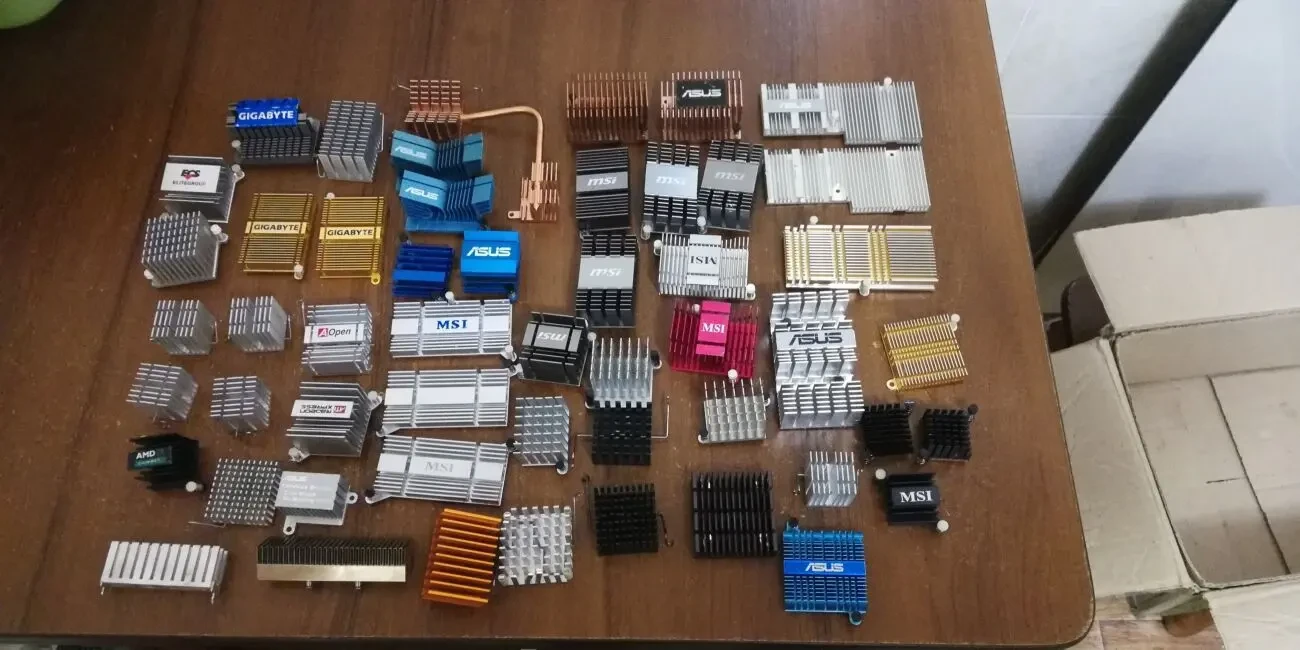 Радиаторы охлаждения разные для материнских плат(ФОТО СМОТРИТЕ) 2