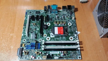 Одним лотом 2 матери HP EliteDesk 800 G1 (S1150) (Q87) (под ремонт)