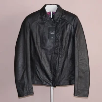 Kor a Kor Италия куртка р 46 кожаная косуха 100% кожа женская кожанкв