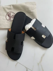 Чоловічі капці Hermes в наявності р.42,5-43