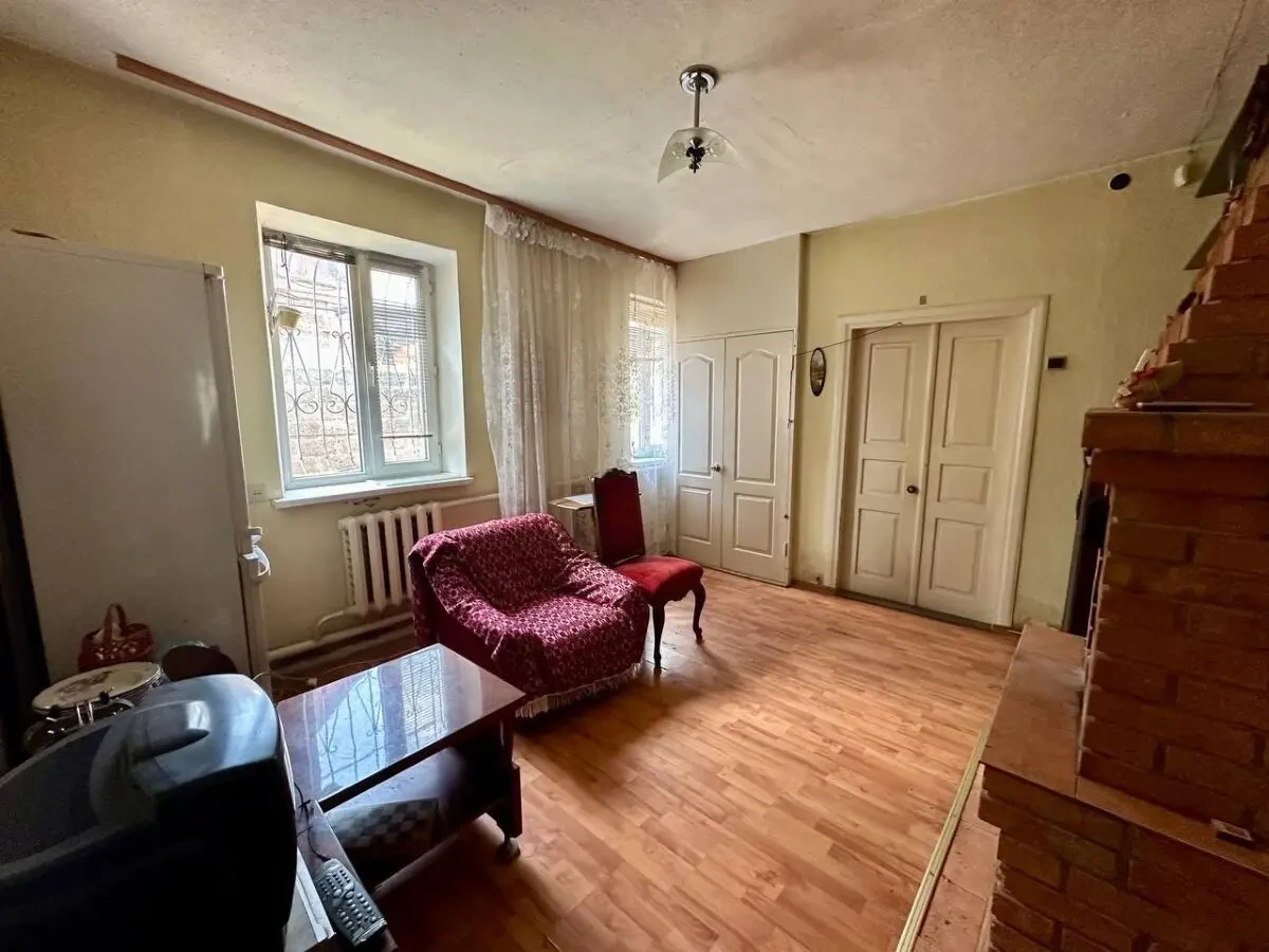 Продаж будинку з гаражем в Металургійному районі 8