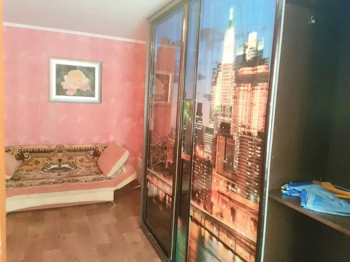 2кімнатна квартира з ремонтом, меблями і технікою на Червоному мосту 4