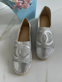 Еспадрільї Chanel