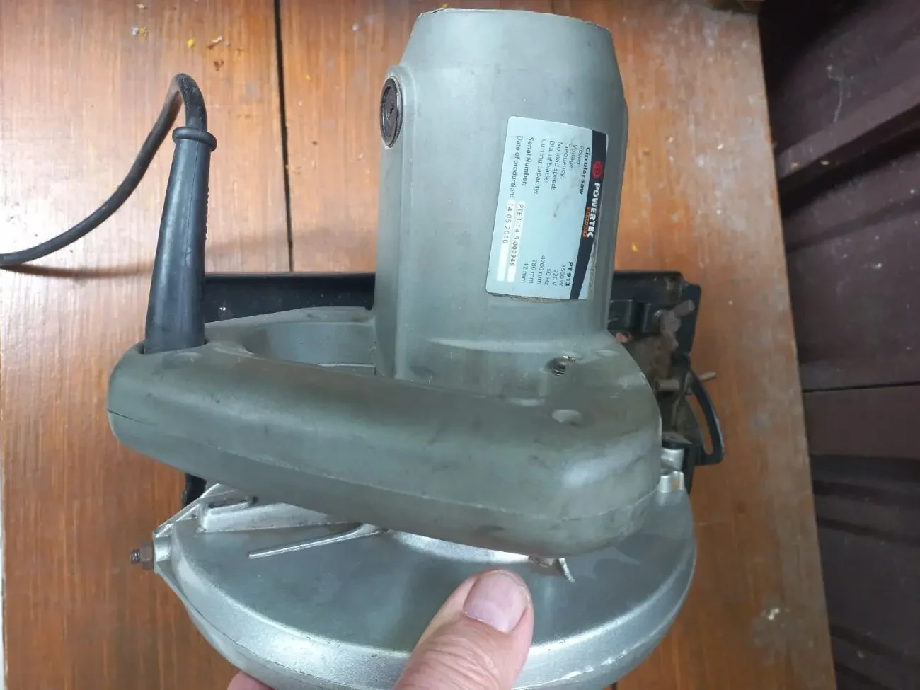Пила циркулярная   Powertec PT 913   Под ремонт. 2