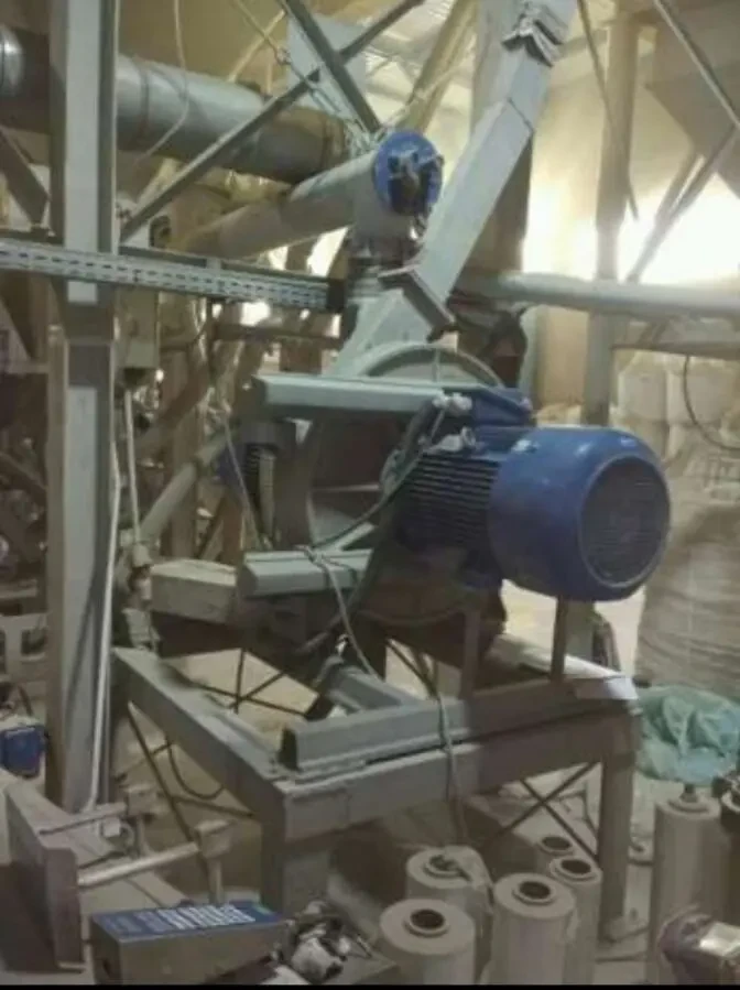 Комплекс з подрібнення Desi18 для сухих порошкових та зернових матері 5