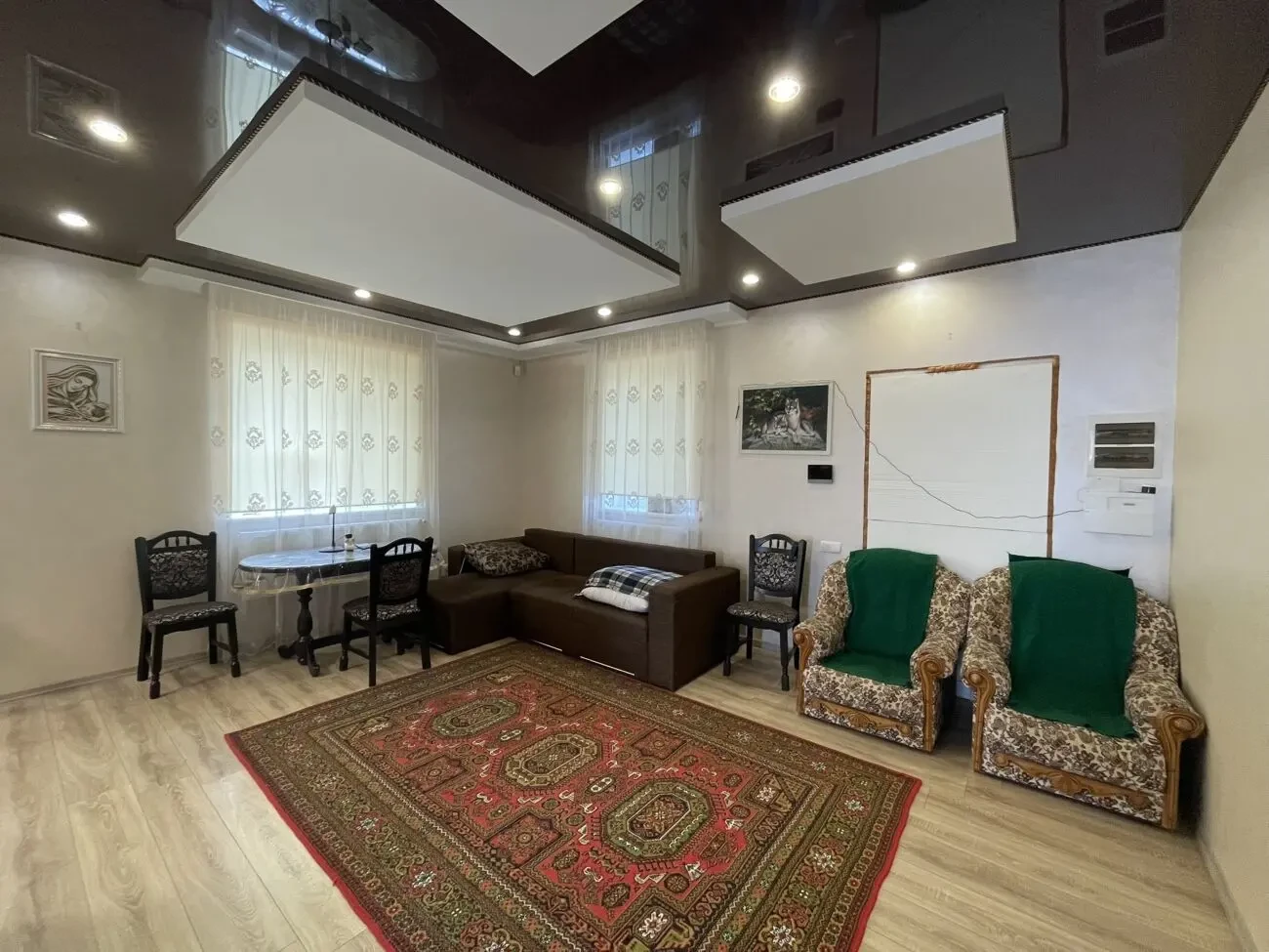 Новий двоповерховий будинок 6