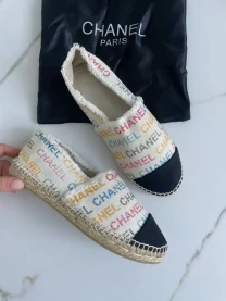 Еспадрільї Chanel
