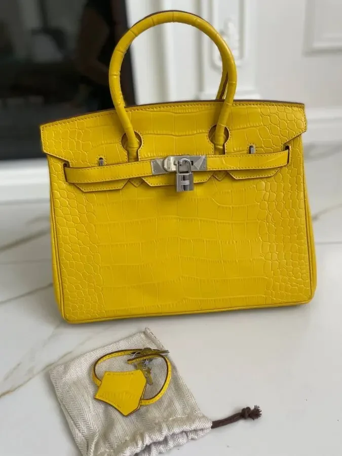 Сумка Hermess Birkin в наявності