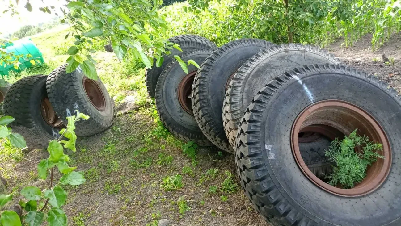 Шины КФ-97 14.00-20  12.00-20 и другие. Бочки обмен бартер 6