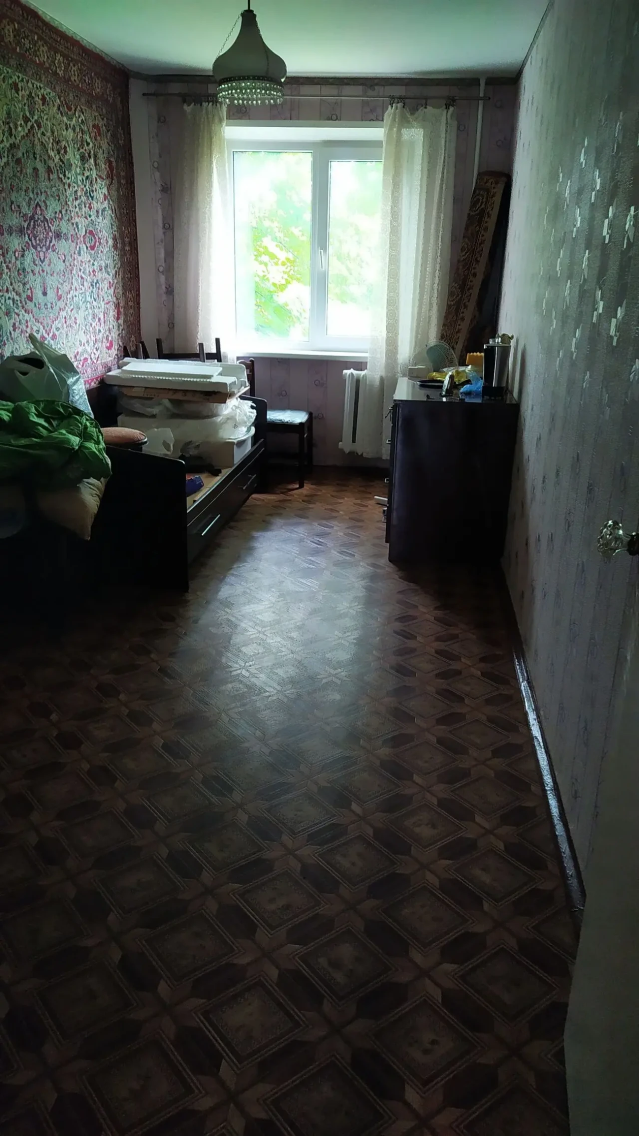 Продам 3-х комнатную квартиру на Артёме 7