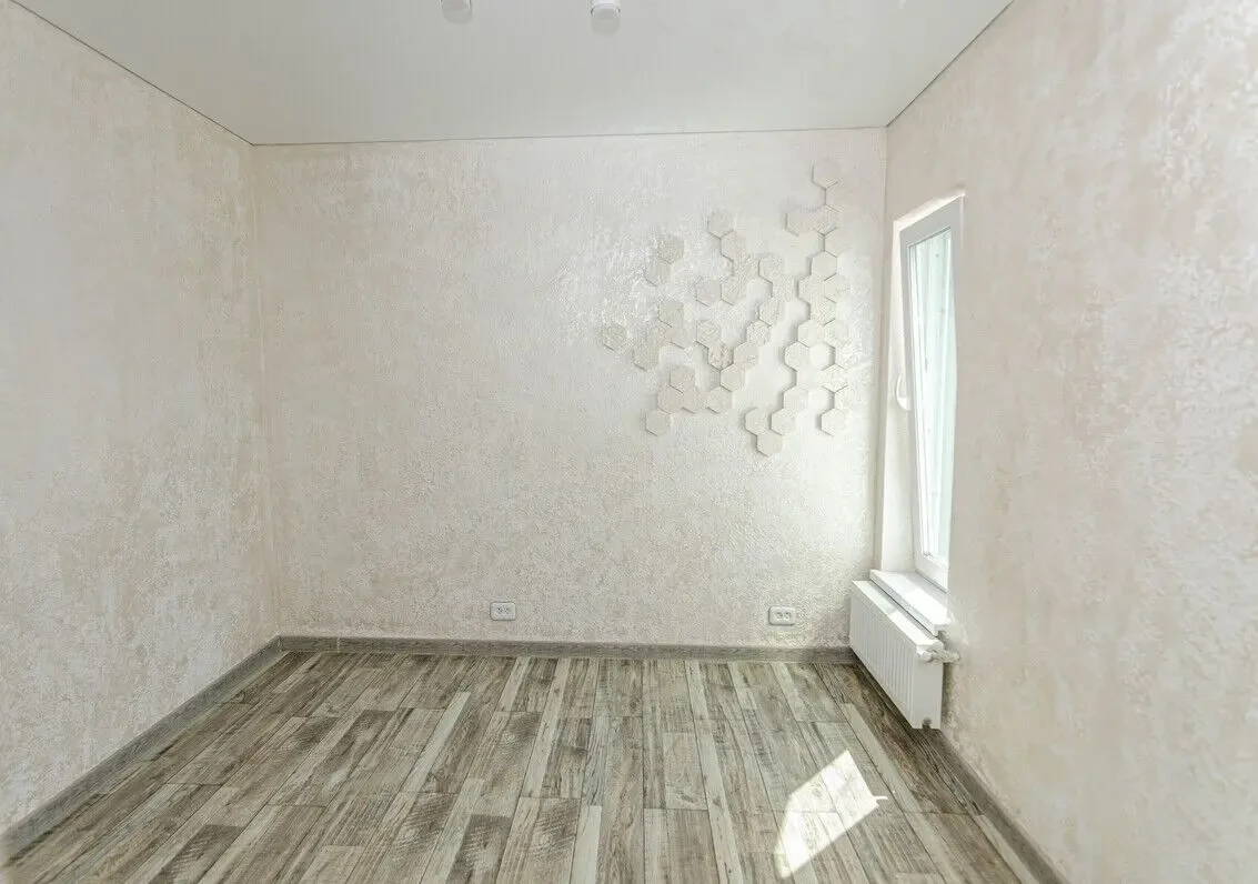 Новиий будинок в районі вулиці Лялі Убийвовк 3