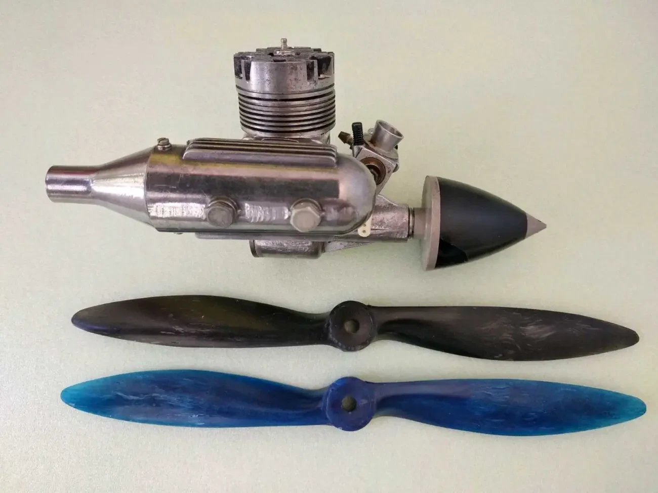 Микродвигатель Радугп-7.