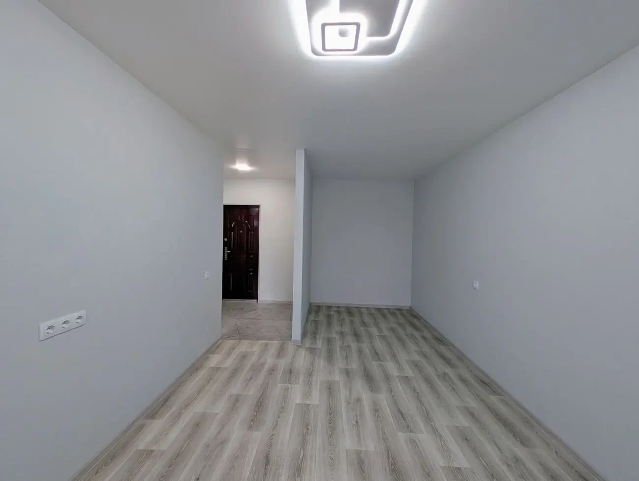 Продається 1-кімнатна квартира 5