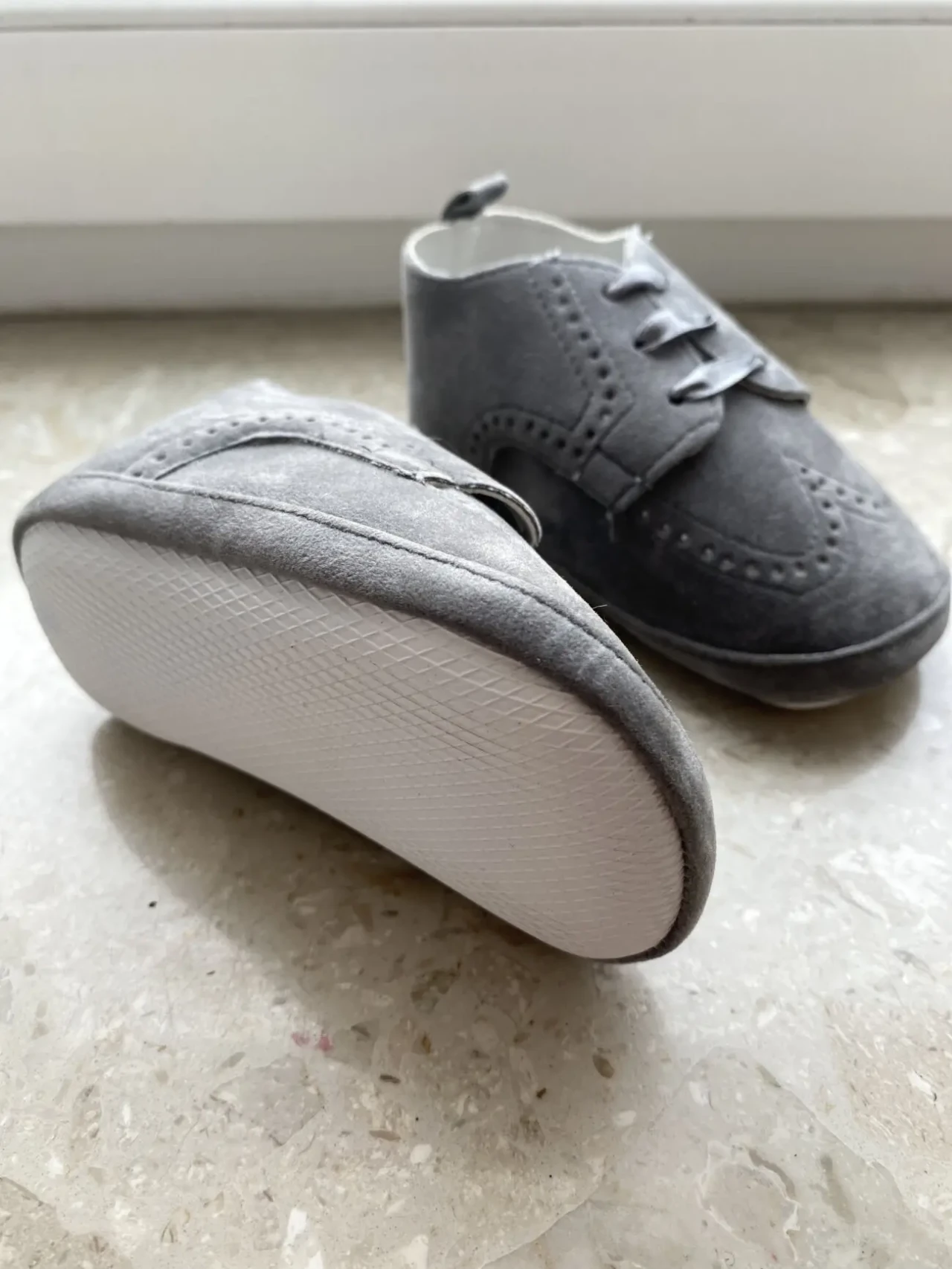 Нові стильні дитячі туфельки, 20 розмір 9