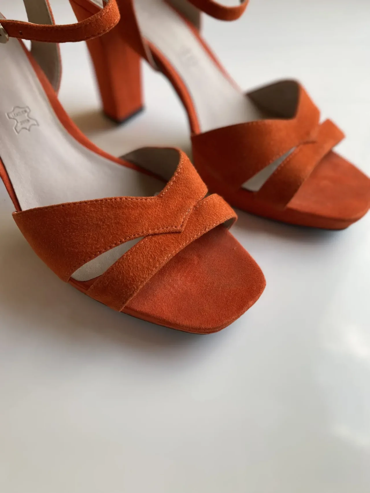 Замшеві босоніжки на підборах Footglove, 40 розмір 6