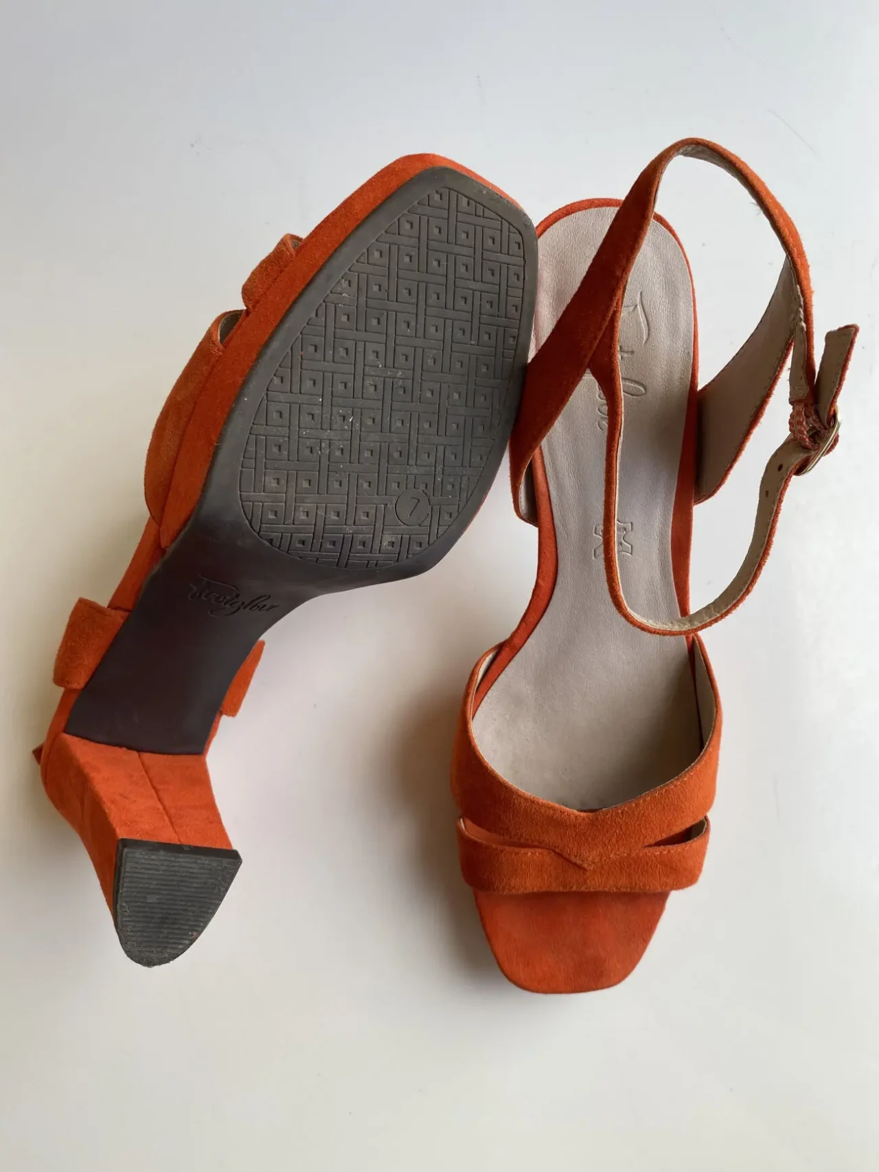 Замшеві босоніжки на підборах Footglove, 40 розмір 8