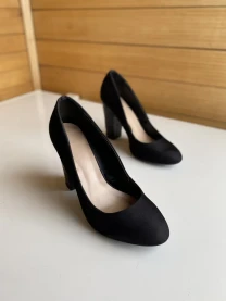 Чорні туфлі FF, 39 розмір