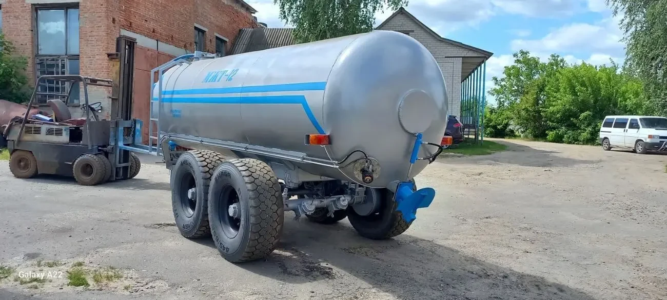 Бочка МЖТ-12 євроход / вакуумна розкидач гною 3