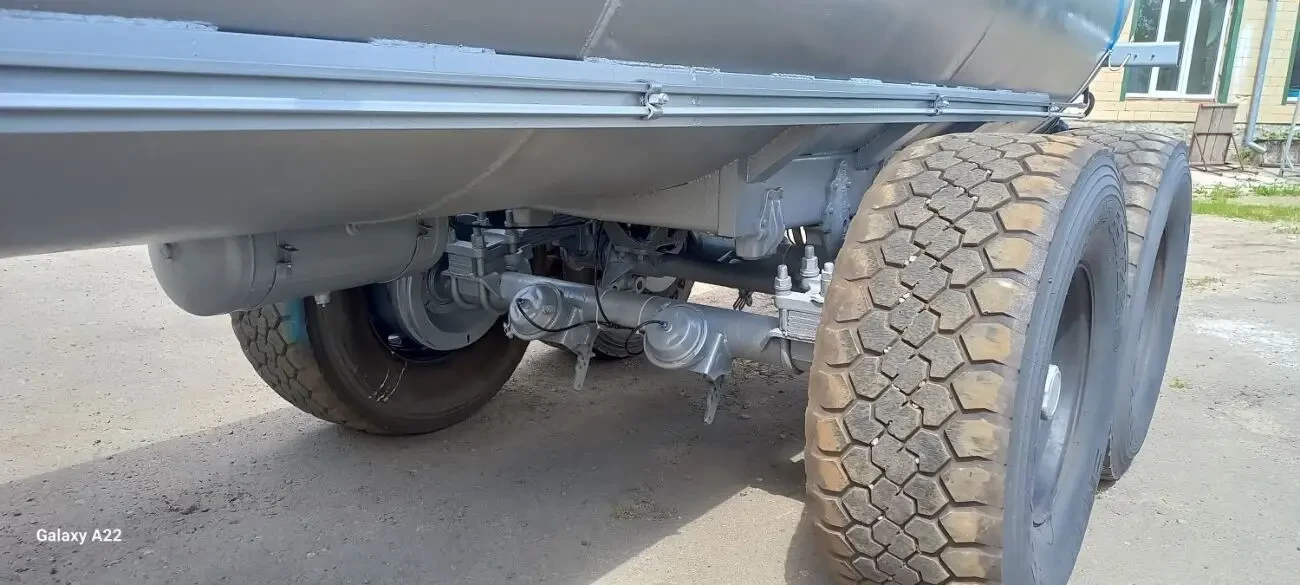 Бочка МЖТ-12 євроход / вакуумна розкидач гною 6