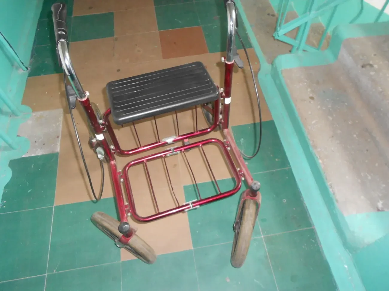 Продам ходунки-роллаторы внедорожные Human 3