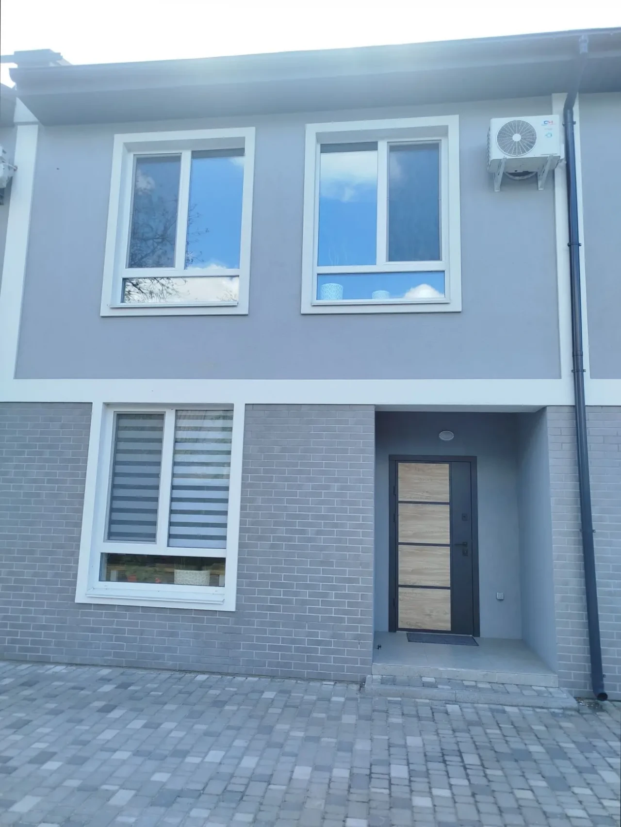 Продам будинок таунхаус 3