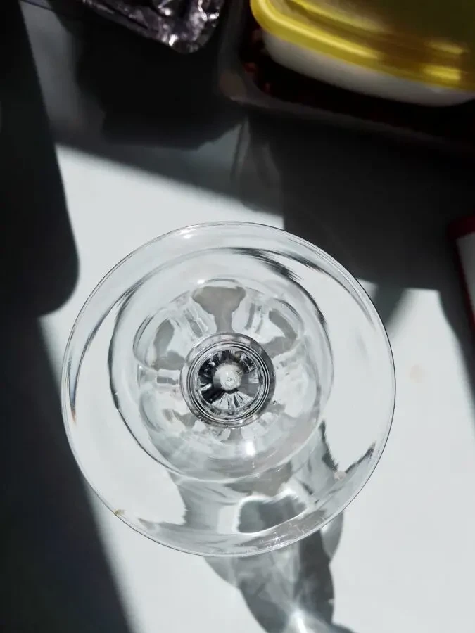 Продам недорого подарочную хрустальную вазу любви - Crystalite Bohemia 6