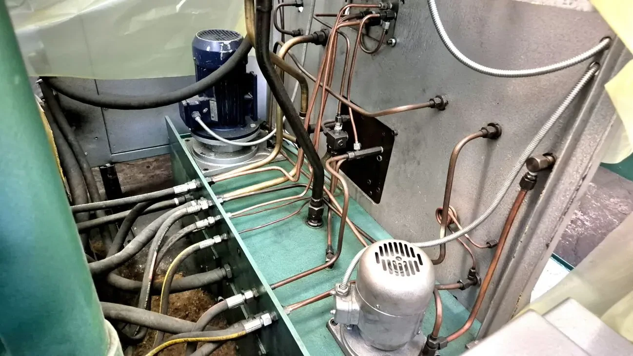 Верстат Круглошліфувальний 3М131В 4