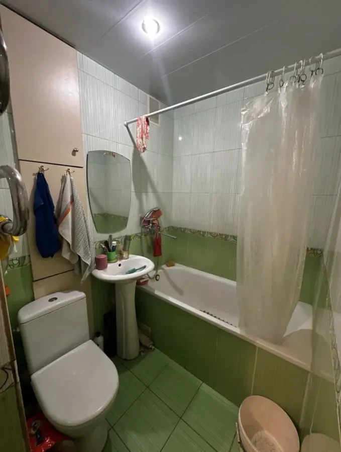 У продажу 1 кімнатна квартира у районі вокзалів 3