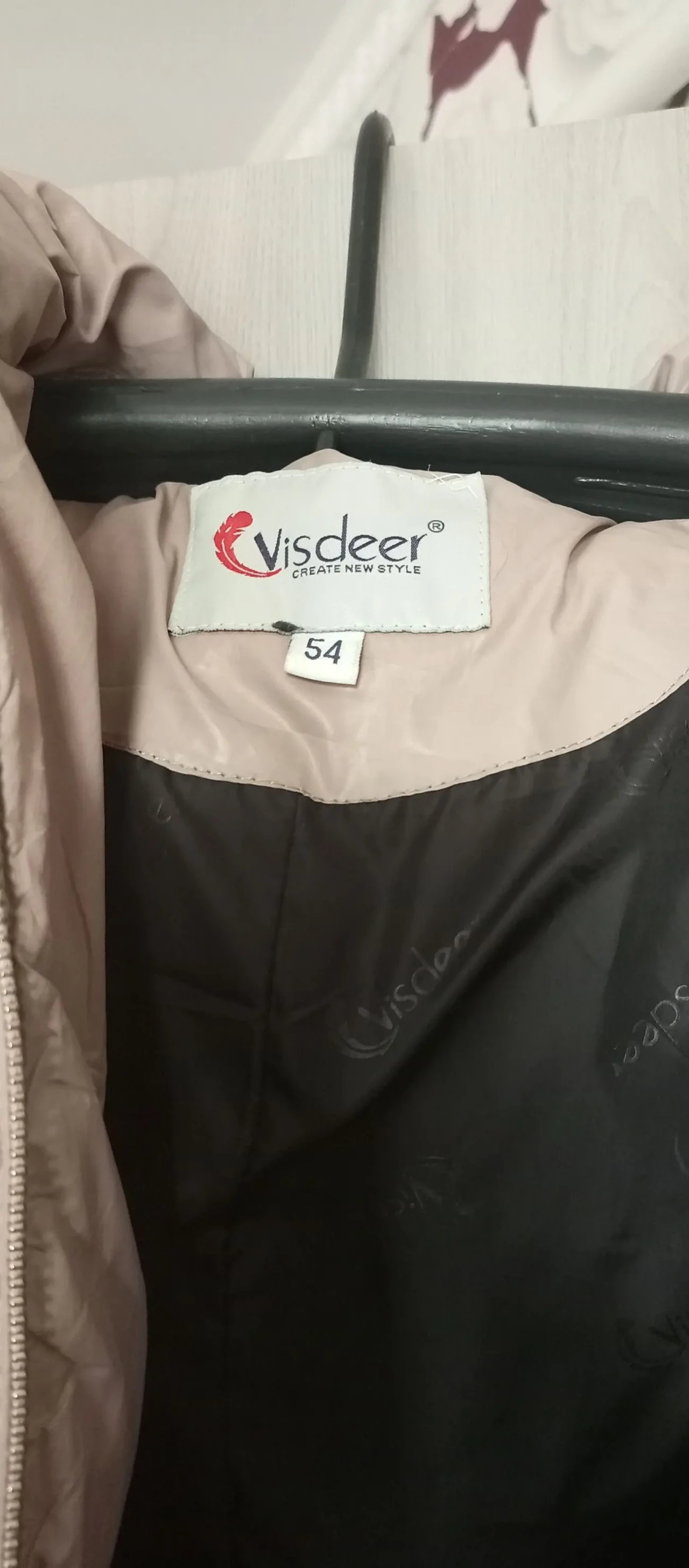 Зимовий жіночий пуховик 6