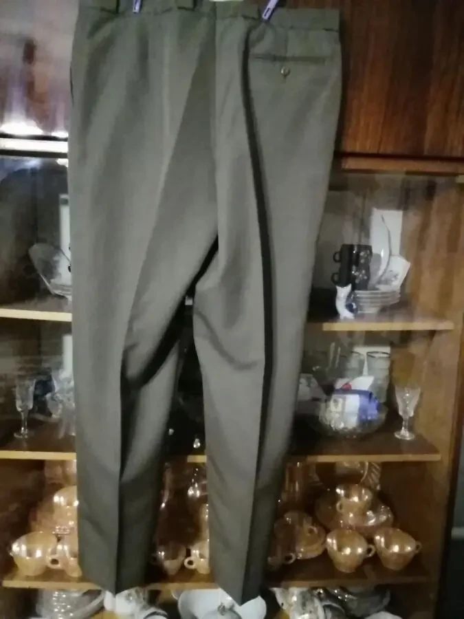 Брюки мужские тонкие 5