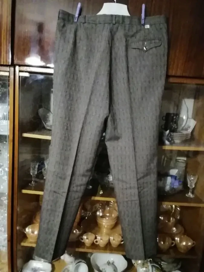 Брюки мужские тонкие 2