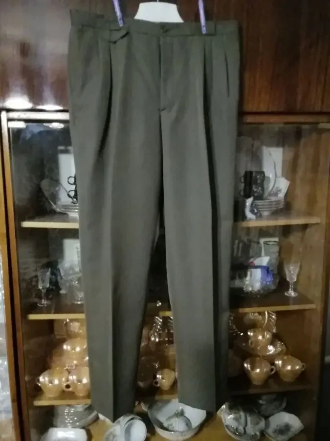 Брюки мужские тонкие 4