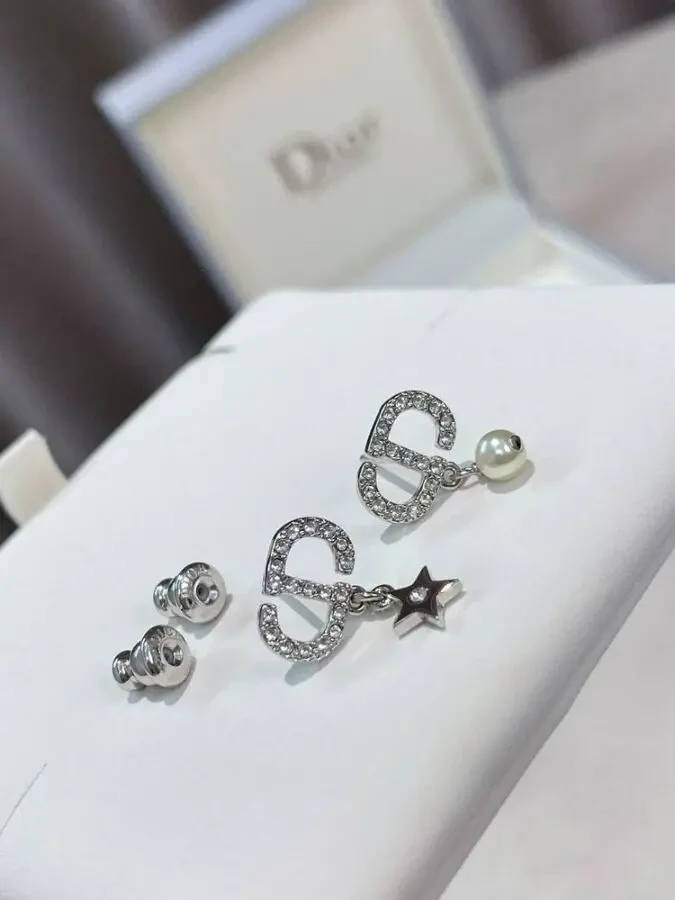 Сережки Dior 3