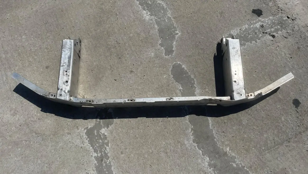 BMW X3 G01 X4 G02 усилитель бампера переднего 51117399911