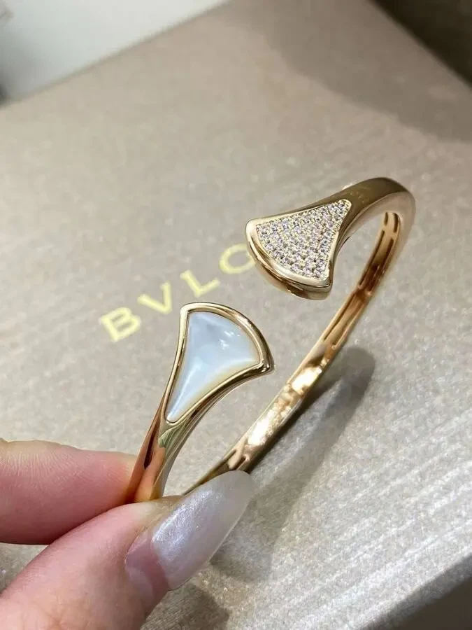 Браслет Bvlgari