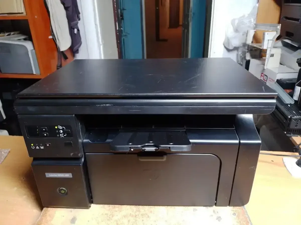 Лазерное МФУ HP LaserJet Pro M1132 (принтер/сканер/копир) 2