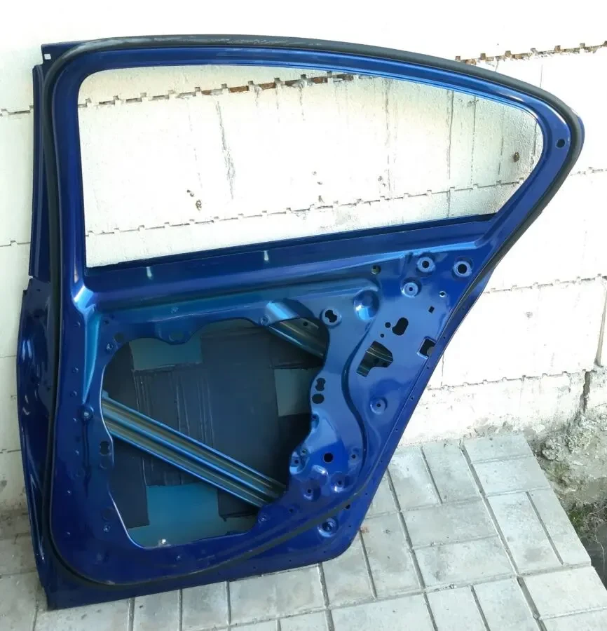 BMW 5 G30 Дверь задняя правая 41007408964 5