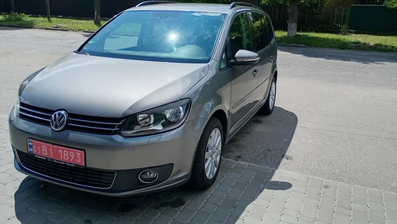 Wolksvagen Touran 4