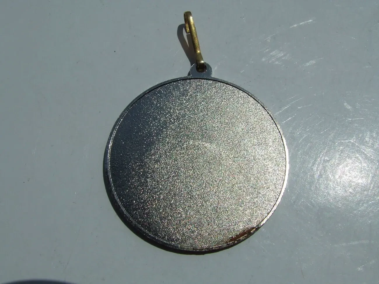 Медаль вес 30 гр диаметр 5 см. награждения 2005 года. 2