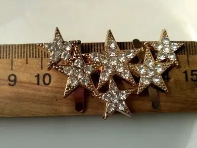 Брошка декоративное украшение 6 звезд камни стразы 2