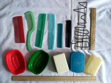 Расческа Расчески разной формы, цвета, Мыльницы, подставки 2